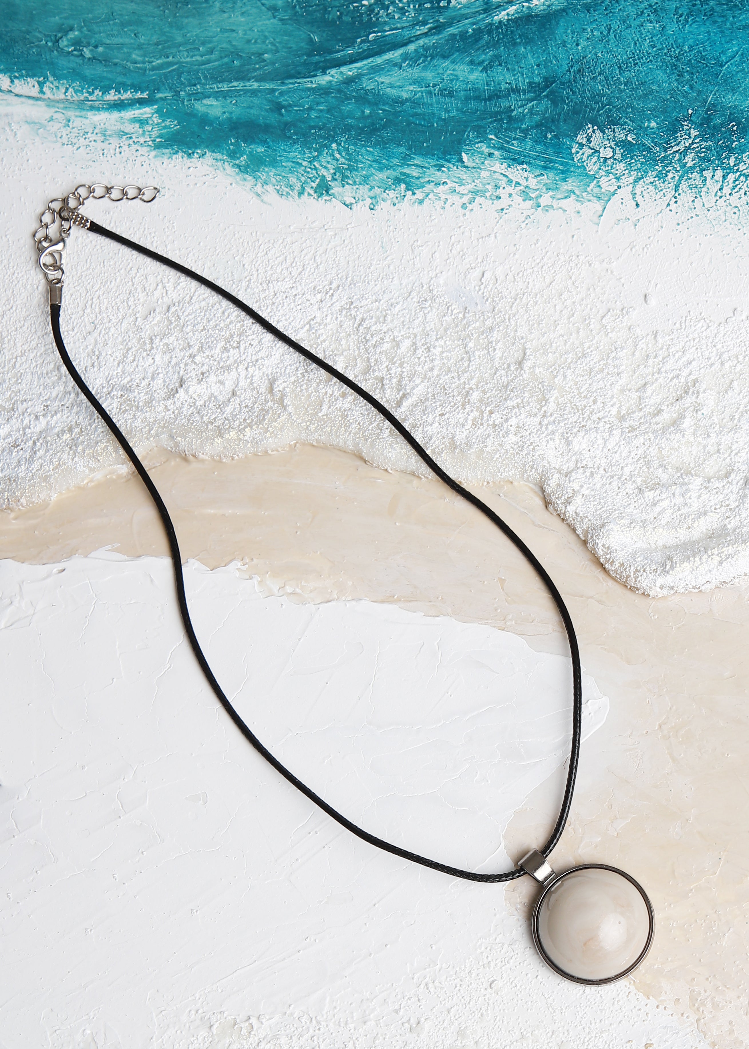 Ivory Pearl Pendant Necklace